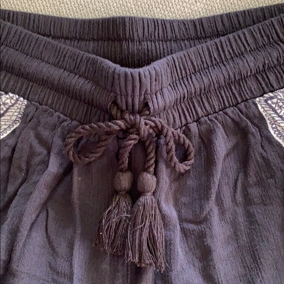 Bohemian Fringe shorts - Picture 4 of 5